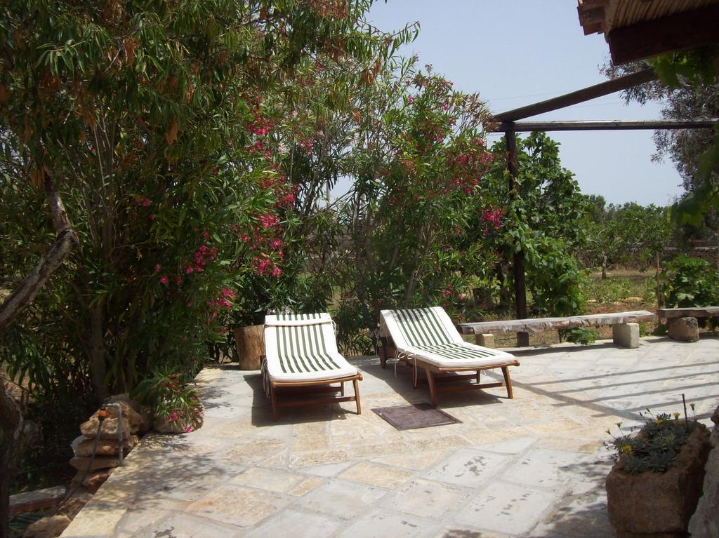 Hostal Trullo Contrada Stracca Alliste Exterior foto
