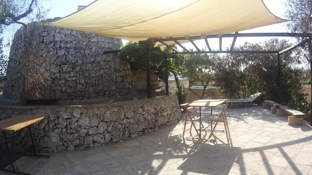 Hostal Trullo Contrada Stracca Alliste Exterior foto