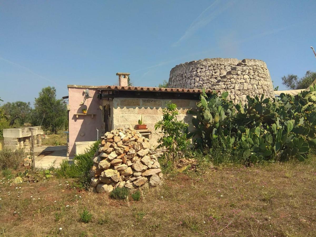 Hostal Trullo Contrada Stracca Alliste Exterior foto